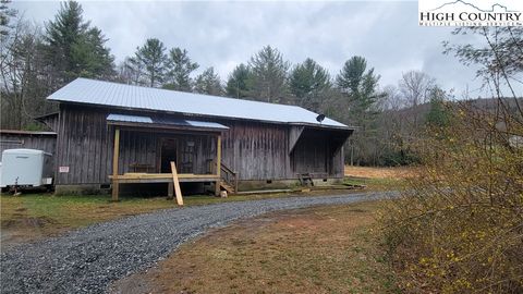 Photo of 250 Bridle Creek Trail, Deep Gap, NC 28618 (MLS # 242102)