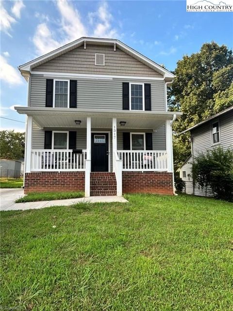 Photo of 1317 Hardesty Lane, Winston Salem, NC 27101 (MLS # 258173)