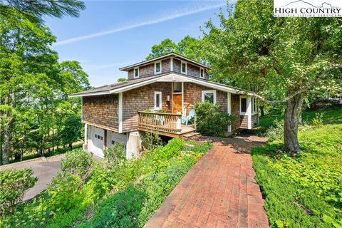 Photo of 937 Center Court, Boone, NC 28607 (MLS # 256561)