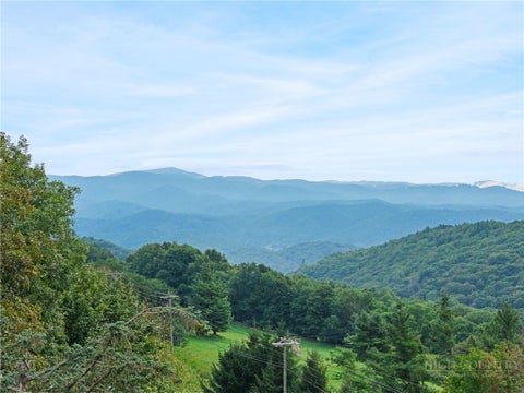 Photo of 173 Skiview Road, Seven Devils, NC 28604 (MLS # 263783)