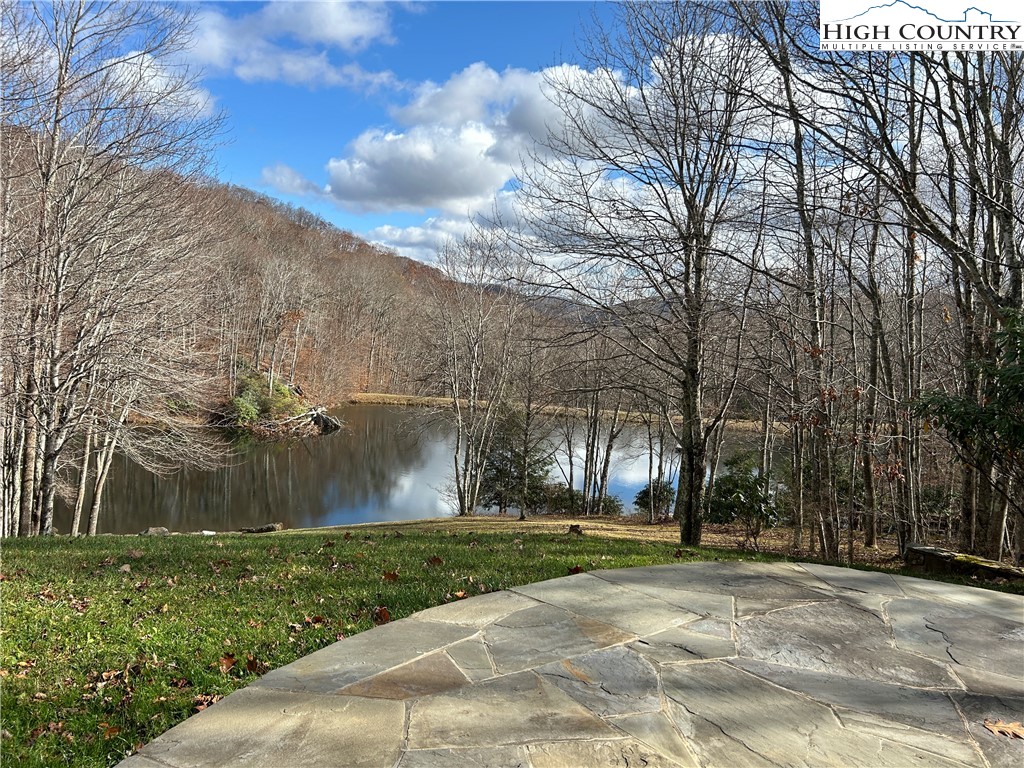 Todd, North Carolina 28684, United States, ,Land,Active,21115