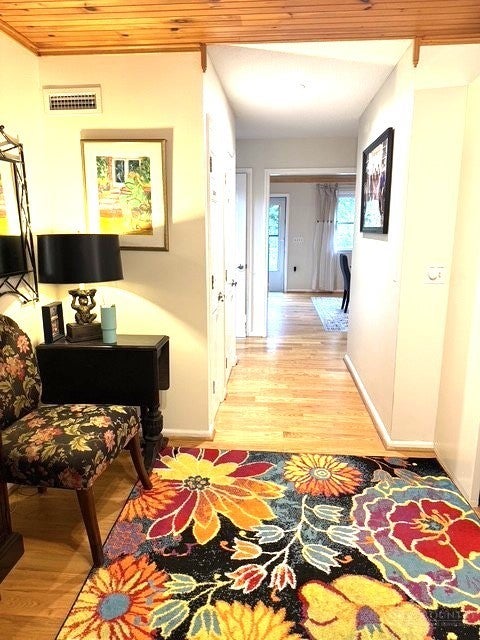 175 Pine Village 4