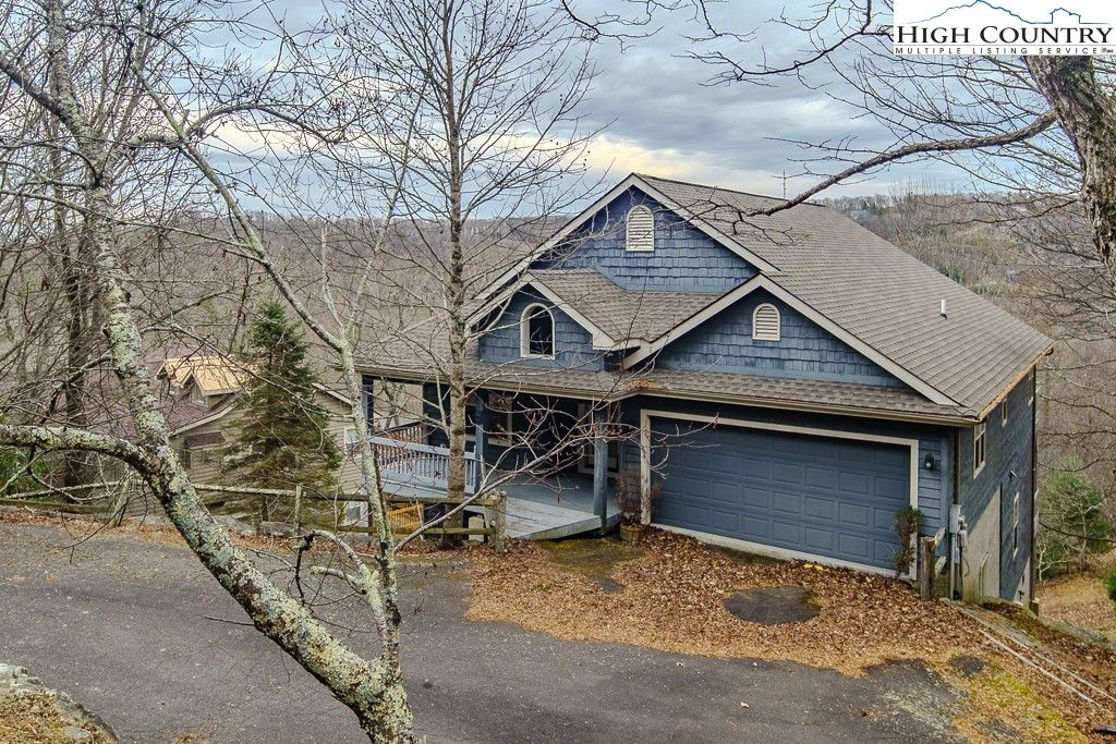 Photo of 1394 Grandview Drive Extension, Boone, NC 28607 (MLS # 259324)