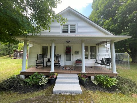 Photo of 250 Mash Stuart RD, West Jefferson, NC 28694 (MLS # 263018)