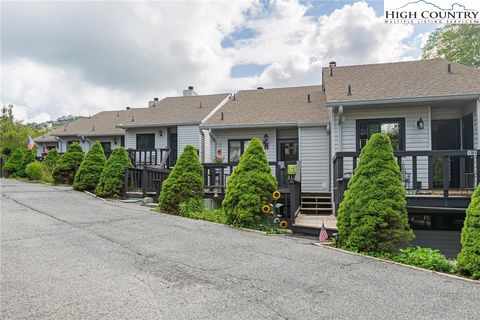 Photo of 101 Wedling Weg #B1, Beech Mountain, NC 28604 (MLS # 257175)