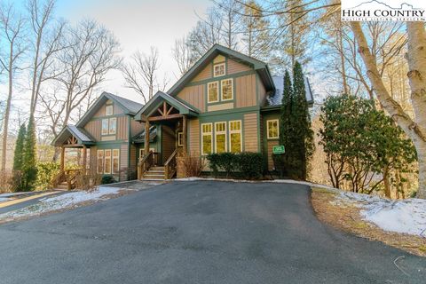 Photo of 145 Rising Fawn Pass #17B, Boone, NC 28607 (MLS # 259683)