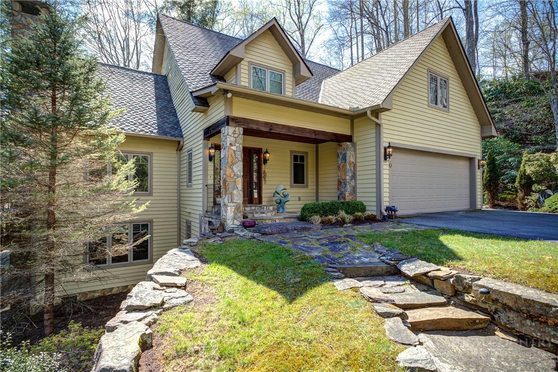 119 Blackberry Lane
