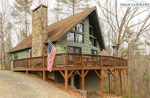Photo of 994 E Laurel Circle, Deep Gap, NC 28618 (MLS # 259849)