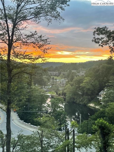Photo of Lot 2-B Lakeview Terrace, Blowing Rock, NC 28605 (MLS # 257246)