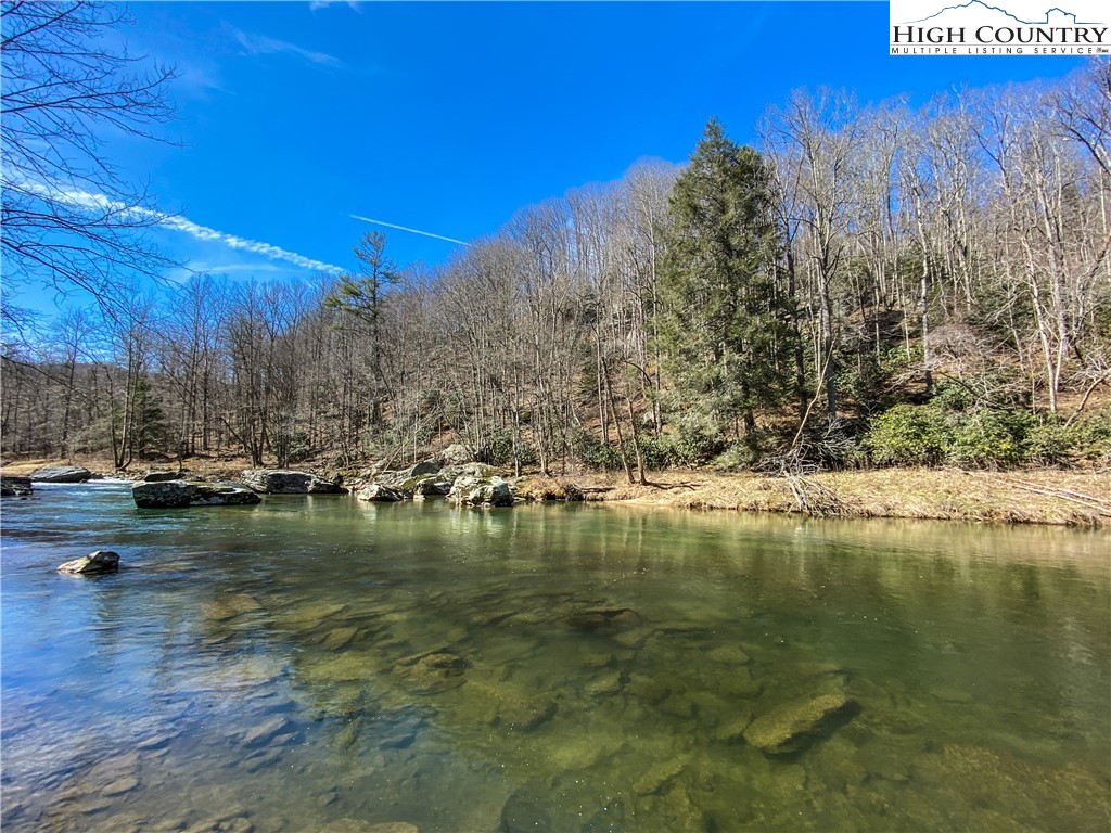Sugar Grove, North Carolina 28679, United States, ,Land,Pending,50317