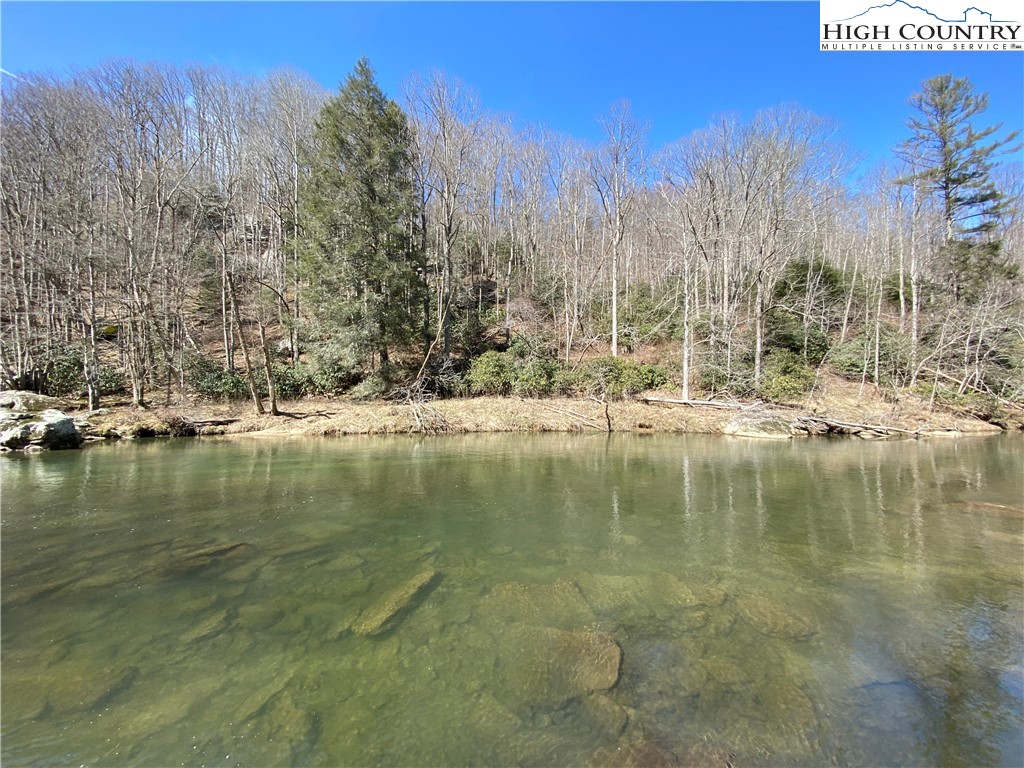 Sugar Grove, North Carolina 28679, United States, ,Land,Pending,50317