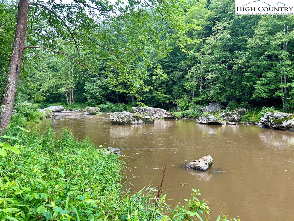 Sugar Grove, North Carolina 28679, United States, ,Land,Pending,50317