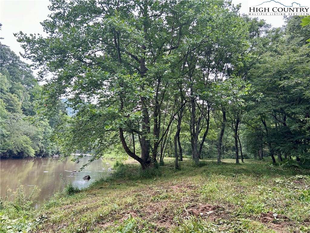 Sugar Grove, North Carolina 28679, United States, ,Land,Pending,50317