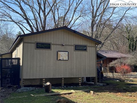 A home in Newland