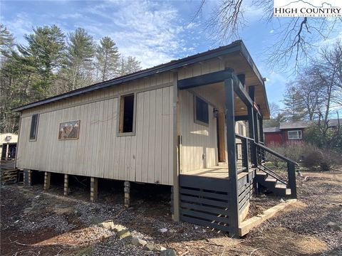 A home in Newland