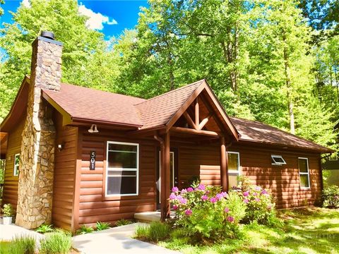 Photo of 501 Eagle Nest Lane, Fleetwood, NC 28626 (MLS # 262607)