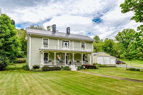 Photo of 16215 N NC-194 Highway, Lansing, NC 28643 (MLS # 262290)