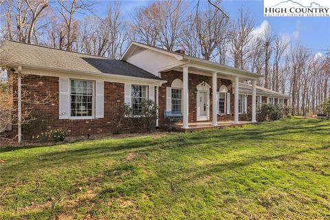 Photo of 186 Witherspoon Heights Road, Jefferson, NC 28640 (MLS # 254508)
