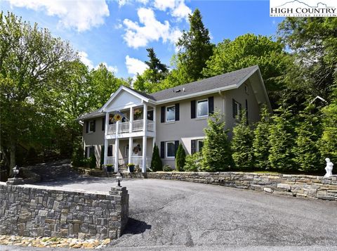 Photo of 195 Fairway Lane, Blowing Rock, NC 28605 (MLS # 255809)