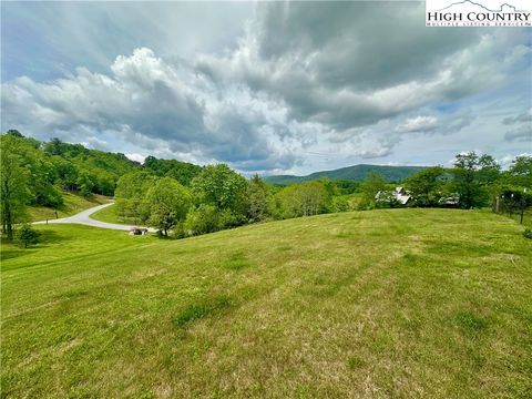 Photo of #203 Thunderhill Trail, Blowing Rock, NC 28604 (MLS # 255780)