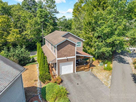 Photo of 49 Elderberry Road, Newland, NC 28657 (MLS # 264333)