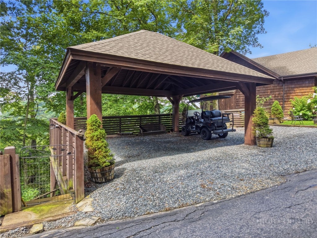198 Orchard Lane