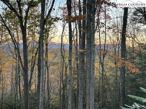 Photo of Lot 4B & 5 Chestnut Mountain Road, Banner Elk, NC 28604 (MLS # 258720)