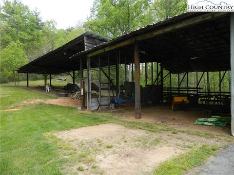 A home in Lenoir