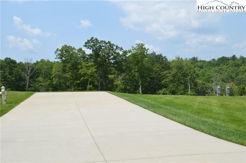 Photo of Lot #11 Paynes Court Ct, Roaring Gap, NC 28668 (MLS # 256273) Photo of Lot #11 Paynes Court Ct, Roaring Gap, NC 28668 (MLS # 256273)