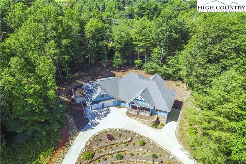 Photo of 225 Henry's Glen Drive, Morganton, NE 28655 (MLS # 256898)