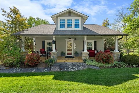Photo of 1688 Sunset Drive, Blowing Rock, NC 28605 (MLS # 261656)