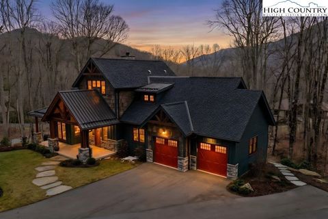 Photo of 1205 Cranberry Trail, Linville, NC 28646 (MLS # 260134)