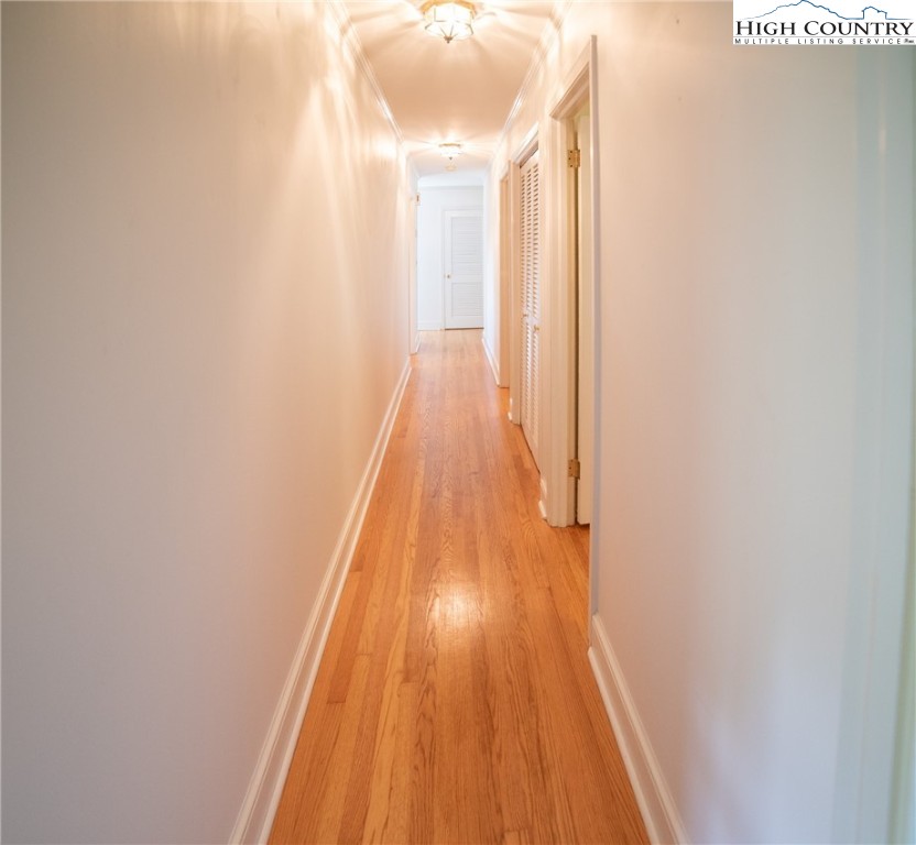 Newland, North Carolina 28657, United States, 3 Bedrooms Bedrooms, ,3 BathroomsBathrooms,Residential,Active,177482