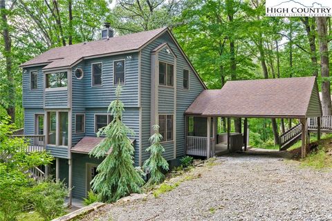Photo of 216 Cane Road, Boone, NC 28607 (MLS # 256422)