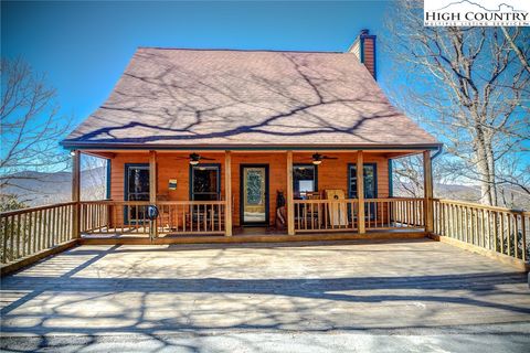 Photo of 151 Locust Lane, Blowing Rock, NC 28605 (MLS # 257294)
