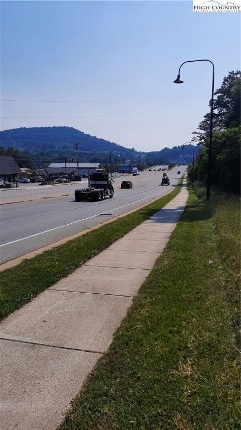 Photo of 578 E King Street, Boone, NC 28607 (MLS # 243991)