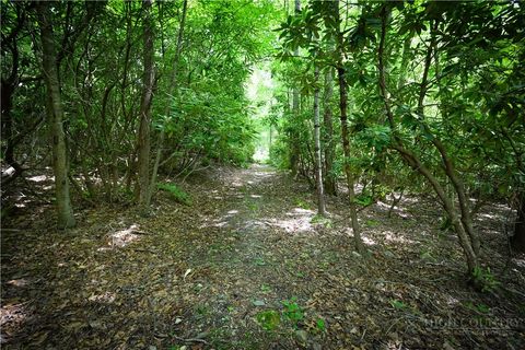 Vacant Land For Sale - LOT 2 Gusher Knob Road<br/> Spruce Pine, NC 28657