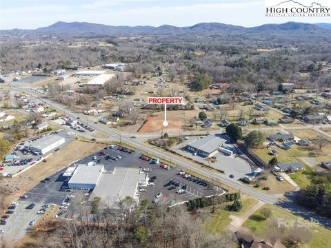Photo of 307 Salem Road, Morganton, NC 28655 (MLS # 253241)
