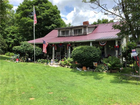 Photo of 7458 US Highway 221, Blowing Rock, NC 28605 (MLS # 264003)