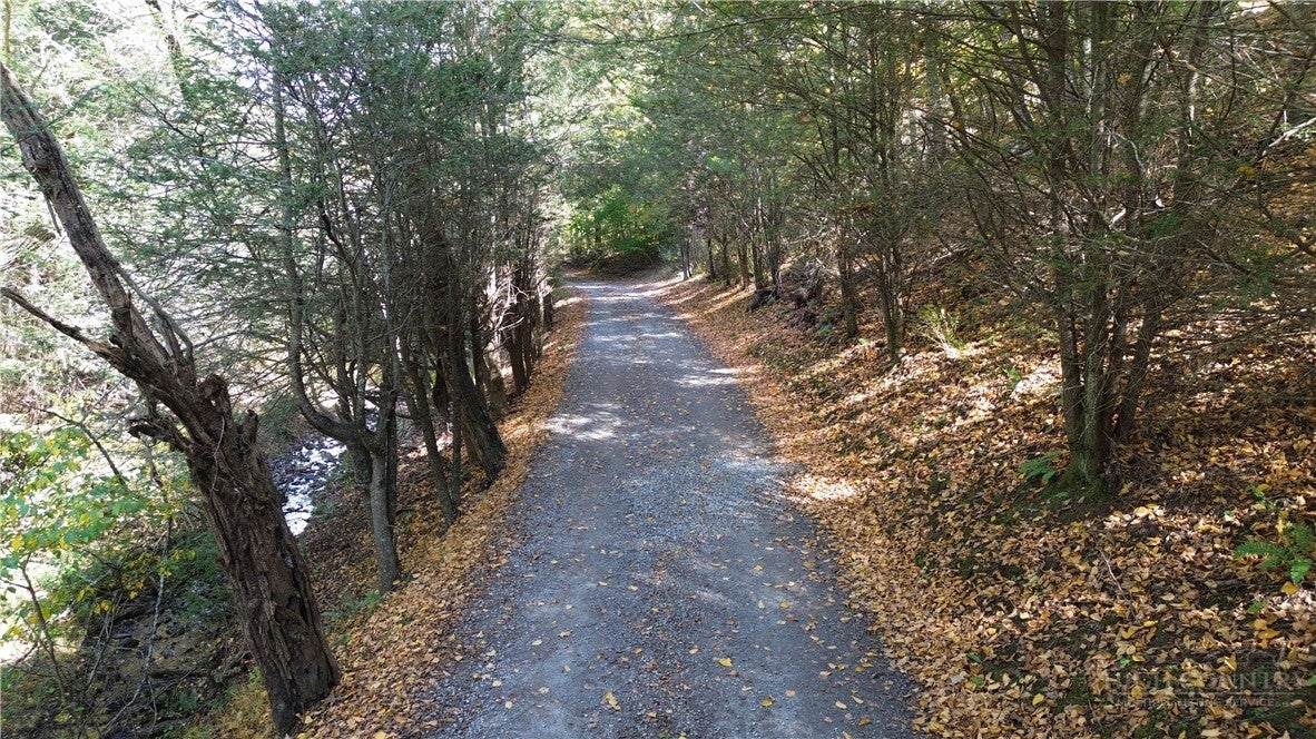 464 Lucky Hill Road