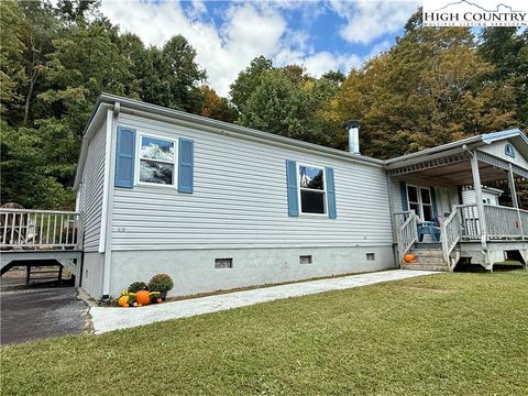 Photo of 304 The Mulberry Cove Road, Boone, NC 28607 (MLS # 258108)