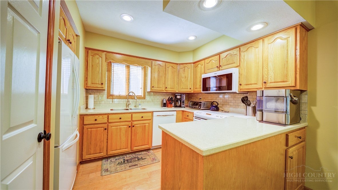 140 Pond View Lane Blue Ridge #4