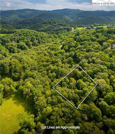 Photo of TBD Stacked Rock Way, Blowing Rock, NC 28505 (MLS # 257342)