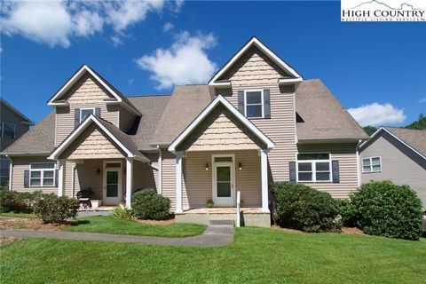 Photo of 270 Creatwood Trail #1, Vilas, NC 28692 (MLS # 257823)