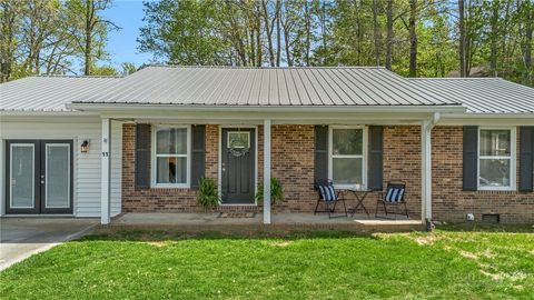 Photo of 11 Hill Street, Sparta, NC 28675 (MLS # 261298)