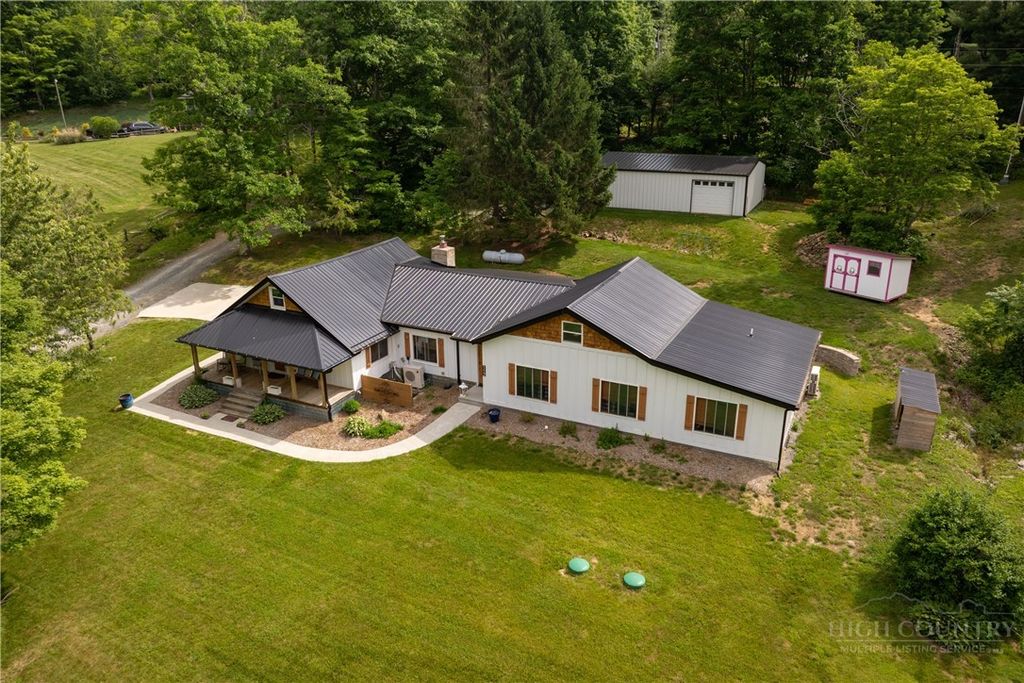 Photo of 112 Canter Road, Todd, NC 28684 (MLS # 262546)