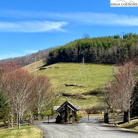 Photo of Lot #25 Mountain Vista Drive, Sparta, NC 28675 (MLS # 254912)