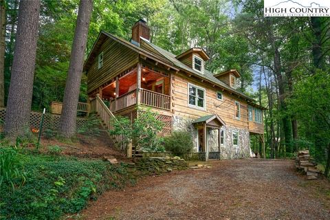 Photo of 210 Circle Oak Drive, Boone, NC 28607 (MLS # 244355)