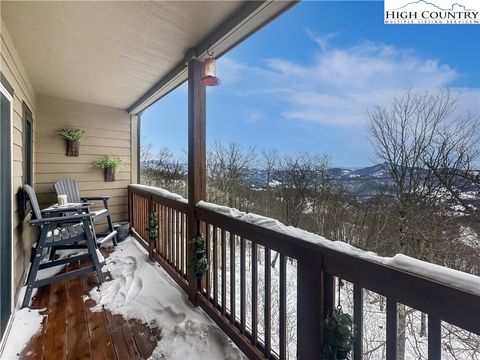 Photo of 102 Sugar Ski Drive #232, Sugar Mountain, NC 28604 (MLS # 259928)