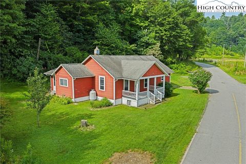 Photo of 191 Rogers Drive, Boone, NC 28607 (MLS # 257259)